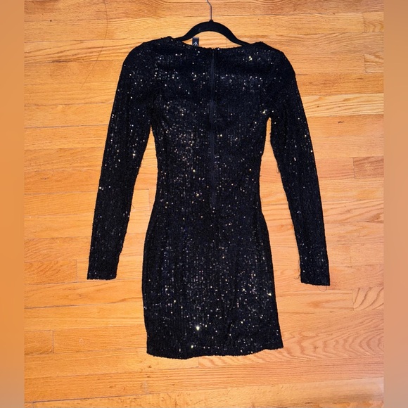 Windsor Women’s US Small Black Cut To Perfection Sequin Rhinestone Button Dress - Picture 10 of 11